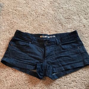 Denim color cloth shorts